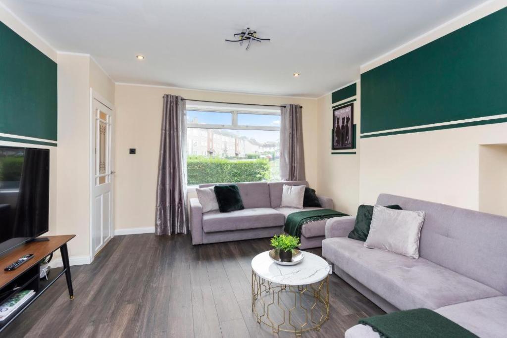 Stylish 3 Bed Edinburgh Abode-Parking And Garden Apartment Exterior photo